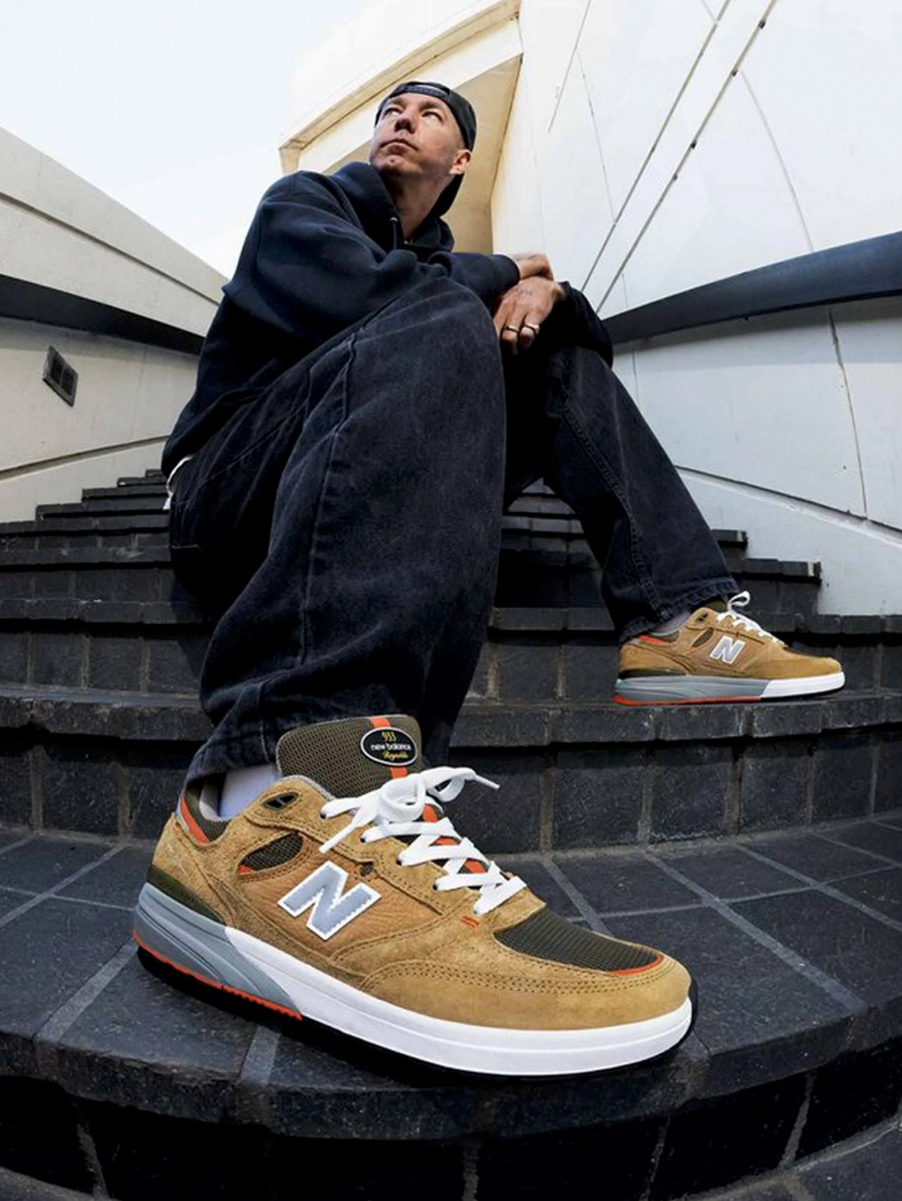 New Balance "Andrew Reynolds 933" Brown/Grey